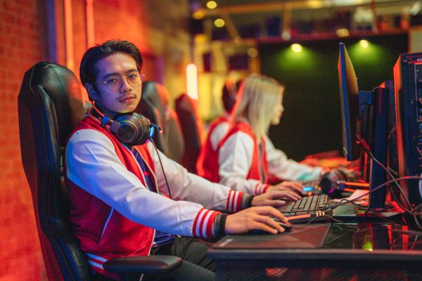 Best gaming headphones 2025