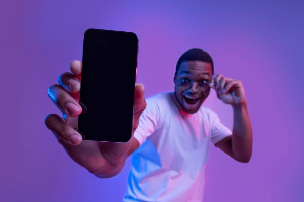 Top smartphone comparisons 2025