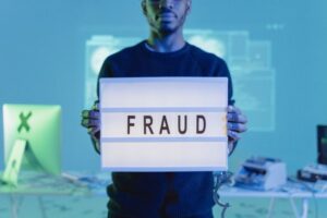 Identity Theft Warning Signs You Should Not Ignore